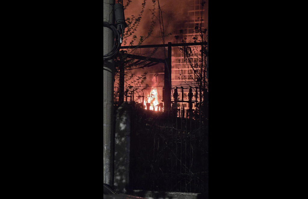 Incendiu la CET București: 2.300 de blocuri, fără apă caldă