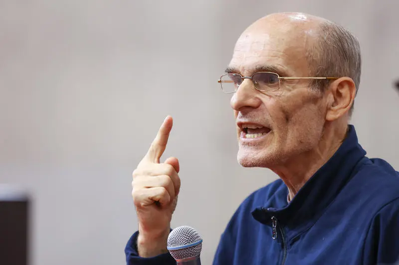 Paștele, cu meniuri socante: Lăcuste, miere și semințe pentru credincioși