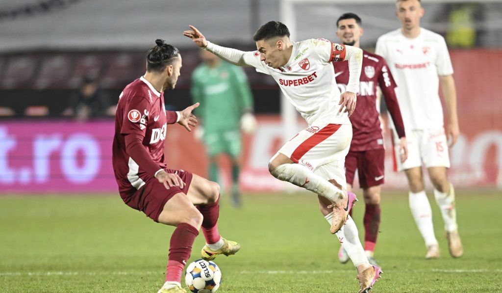 CFR Cluj – Dinamo, duel de foc la ora 21:00. „Câinii”, cu gândul la evitarea „lanternei”