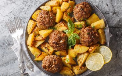 Secretele bucătarilor greci: Cum faci chiftele perfecte la cuptor!