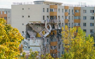 Bucureșteni disperați la Rahova, după explozie: „Aș vrea să-mi iau actele!”