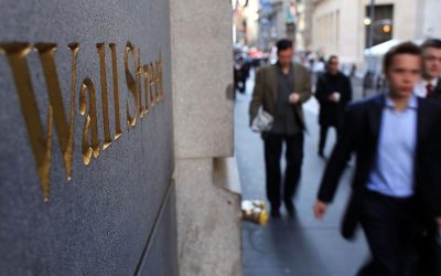 Wall Street se îmbogățește: Bănci cu PROFITURI record, pe fondul războiului din Iran