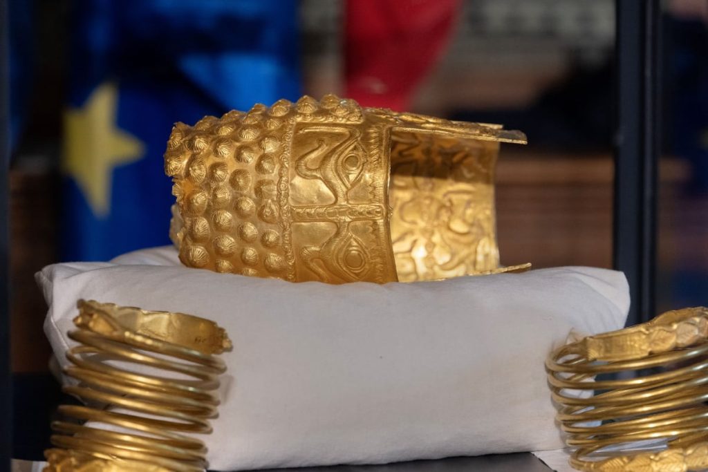 MNIR, reacție FURIOASĂ după furtul Coifului de la Coțofenești: „Atac la demnitate!” Pledoarie în Olanda