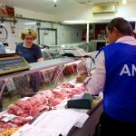 Amendați înainte de Paști: Razie alimentară în Sectorul 2, 10 comercianți prinși