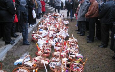 Ce se dă de pomană de Sâmbăta Morților: Tradiții și obiceiuri de respectat