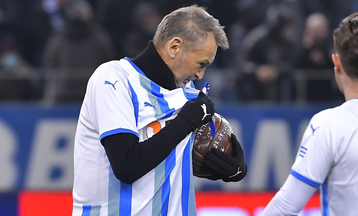 Craioveanu, euforic: „Dinamo ne face campioni”