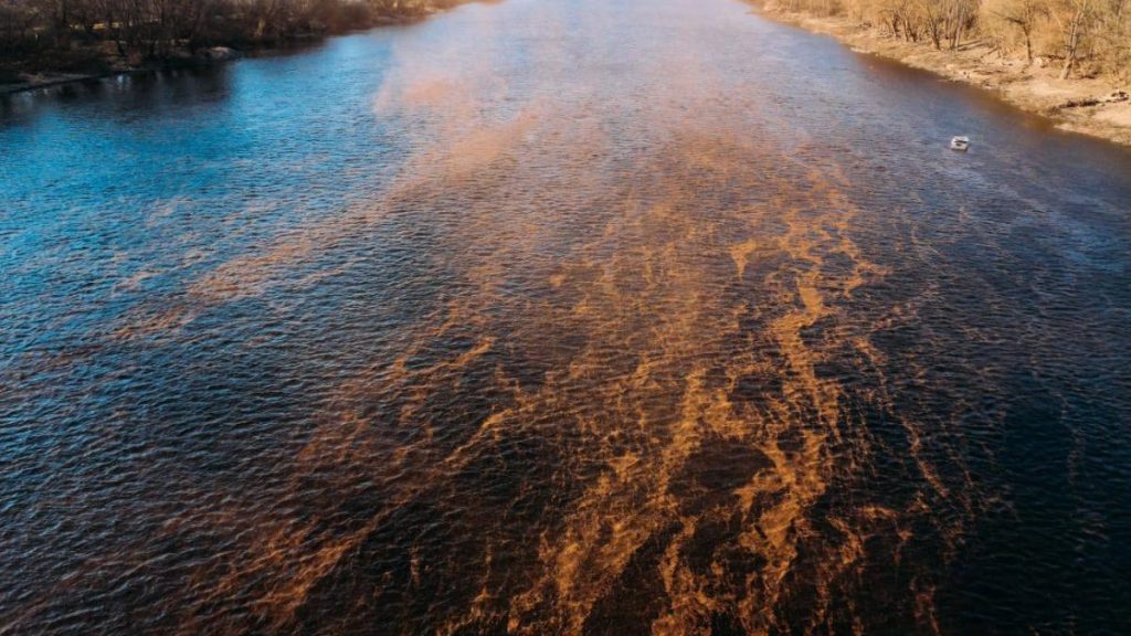 Bombardament RUSESC: Apa potabilă a Moldovei, contaminată. CRIZĂ majoră