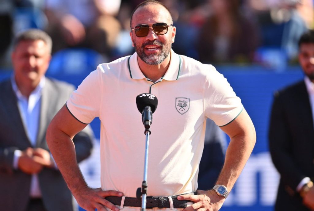 Ion Alexandru Țiriac, fiul miliardarului Ion Țiriac, a stârnit dezbateri la festivitatea de premiere a turneului ATP de la București, cu un discurs focalizat pe conflictul din Orientul Mijlociu și nevoia de pace