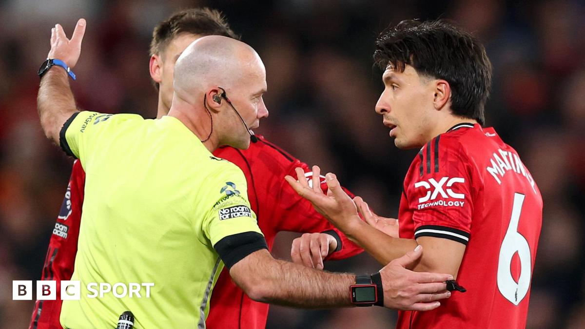 Martinez, eliminat după un gest șocant la meciul cu Leeds