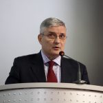 Criză uriașă în România: Dăianu trage un semnal de alarmă