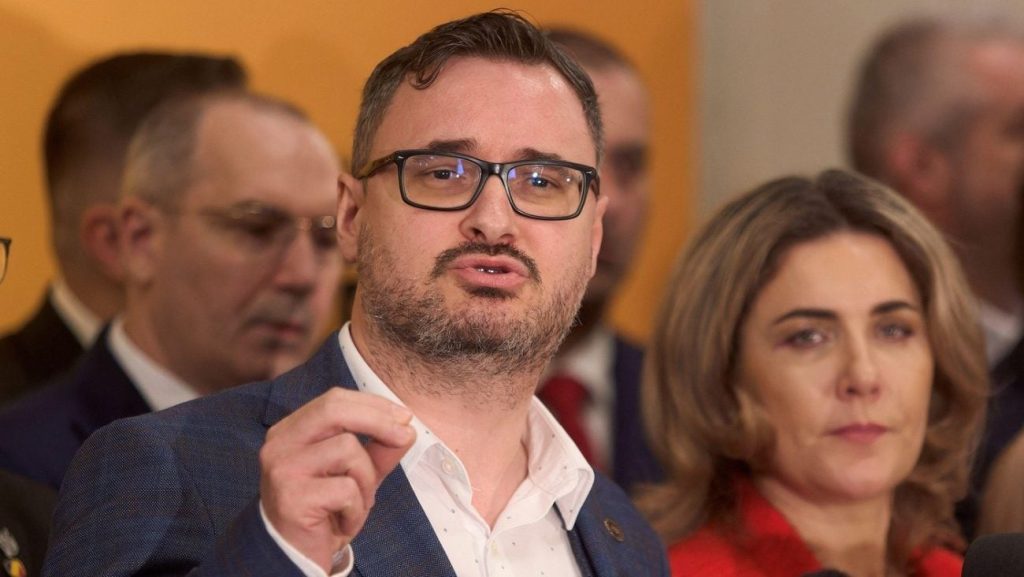 Dan Tănasă, atacat cu pumnii de coleg în AUR: „Mi-am dat viața!”