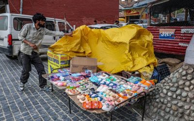 De ce donază localnicii din Kashmir AUR pentru iranieni?