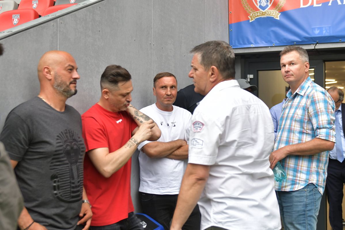 Marea lecție a lui Mircea Lucescu: „Mi-a dat apartament și m-a învățat stil”