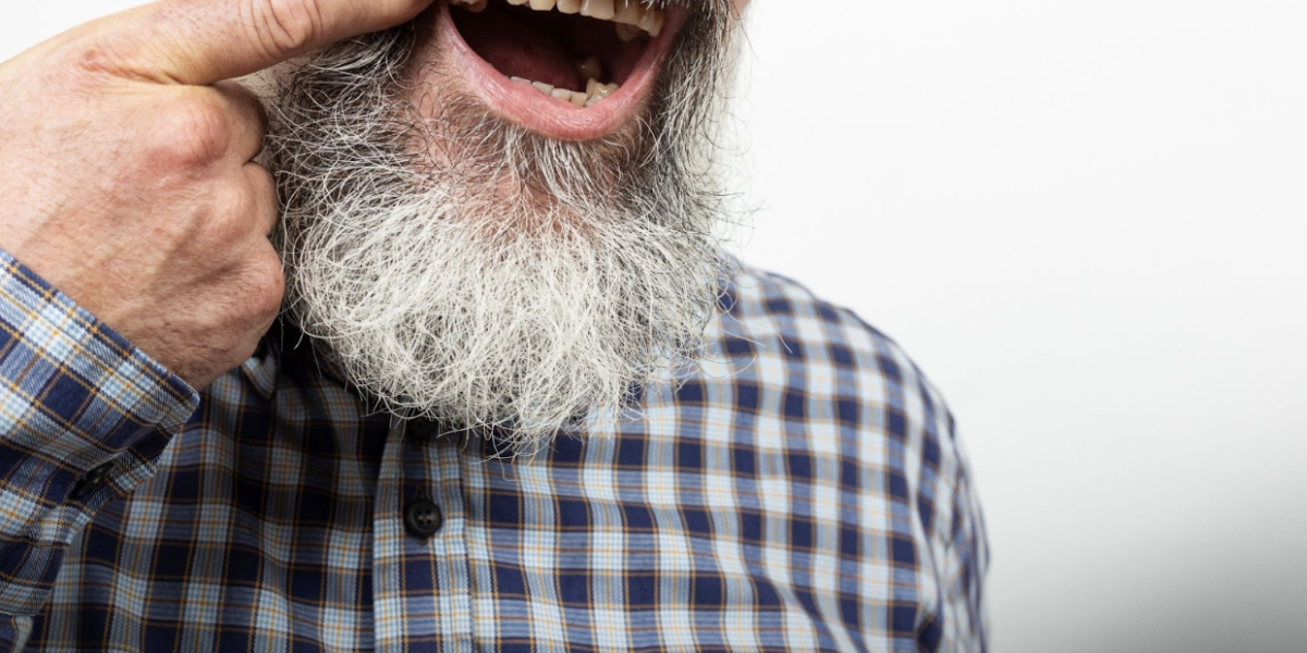 Pacientul vrea dinți noi, Rapid și fără compromisuri. Ce soluții sunt?