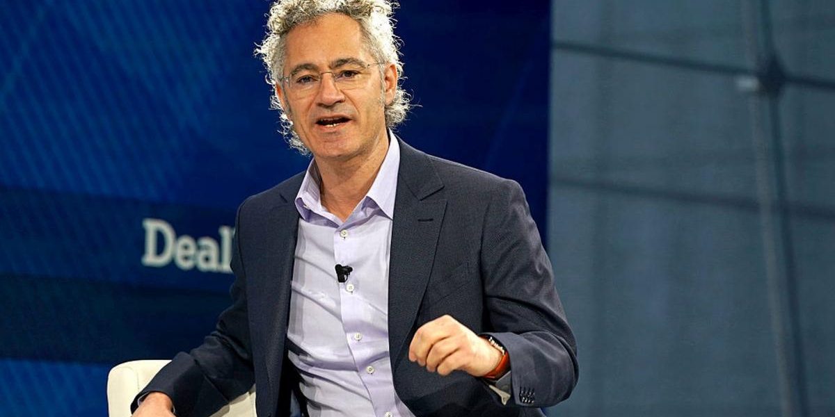 doar-doua-tipuri-de-oameni-vor-mai-reusi-in-era-ai-ce-spune-un-titan-al-inteligentei-artificiale-105.webp - JurnalUrban