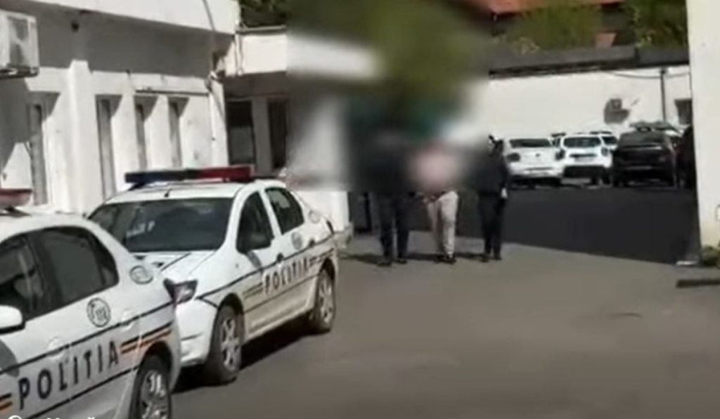 Frați din Constanța, incendiu la Galați: Au dat foc casei concubinei tatălui