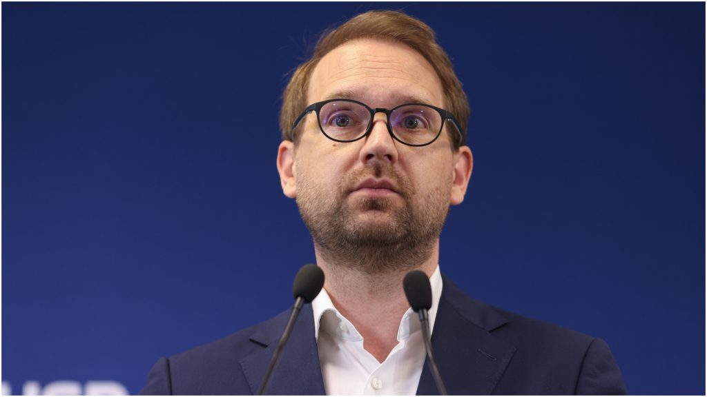 Fritz, atac dur la PSD: A aruncat coaliția în aer. USR, alături de Bolojan