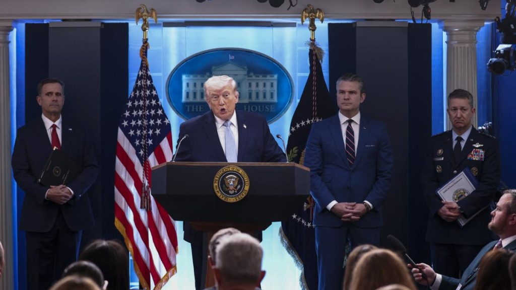 Trump, motivul real al atacurilor la NATO: Vrea groenlanda