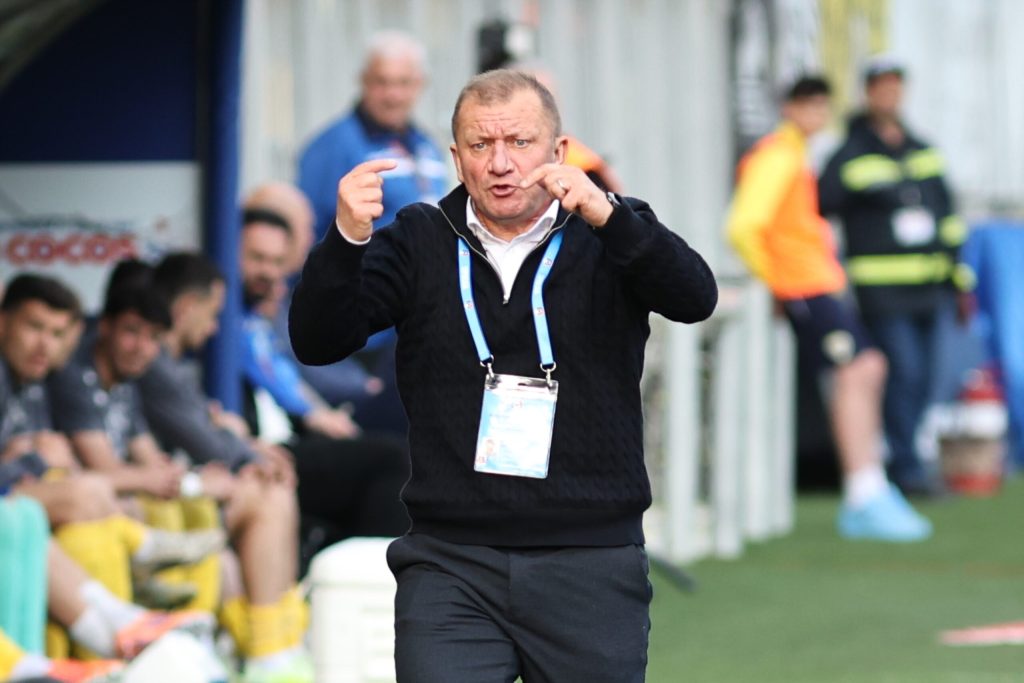 Dorinel Munteanu: Filosofia „puținului” și lecția de viață a antrenorului