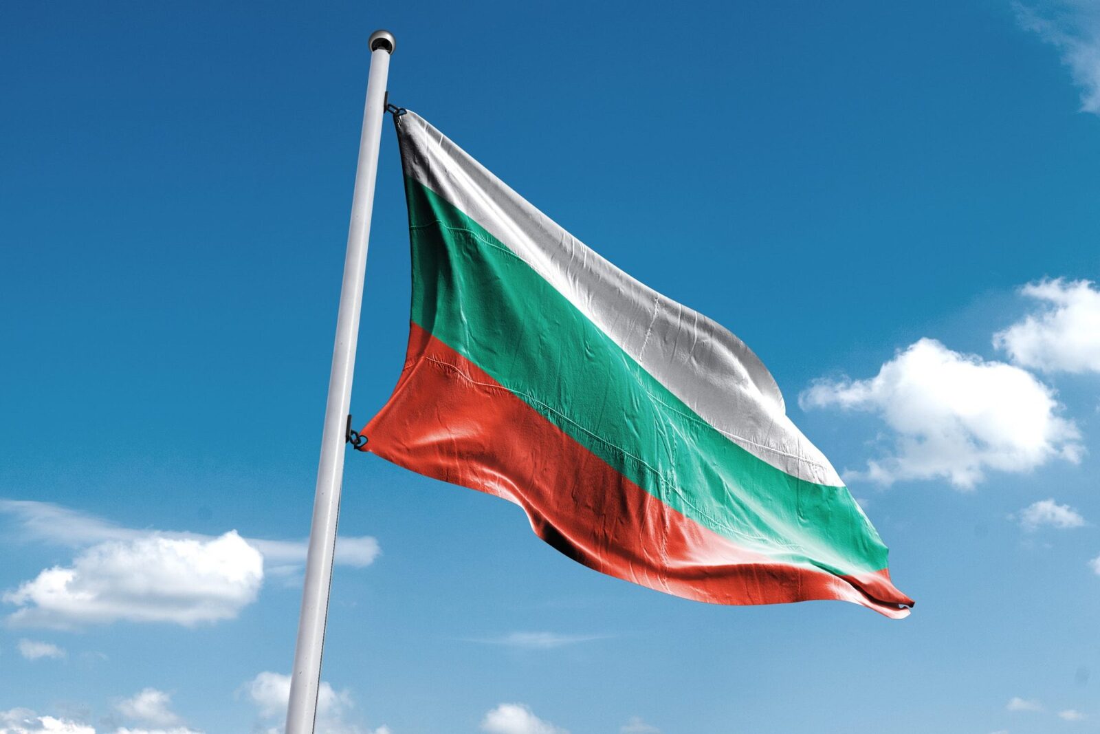 Radev, favorit la alegerile din Bulgaria: Va forma guvernul?