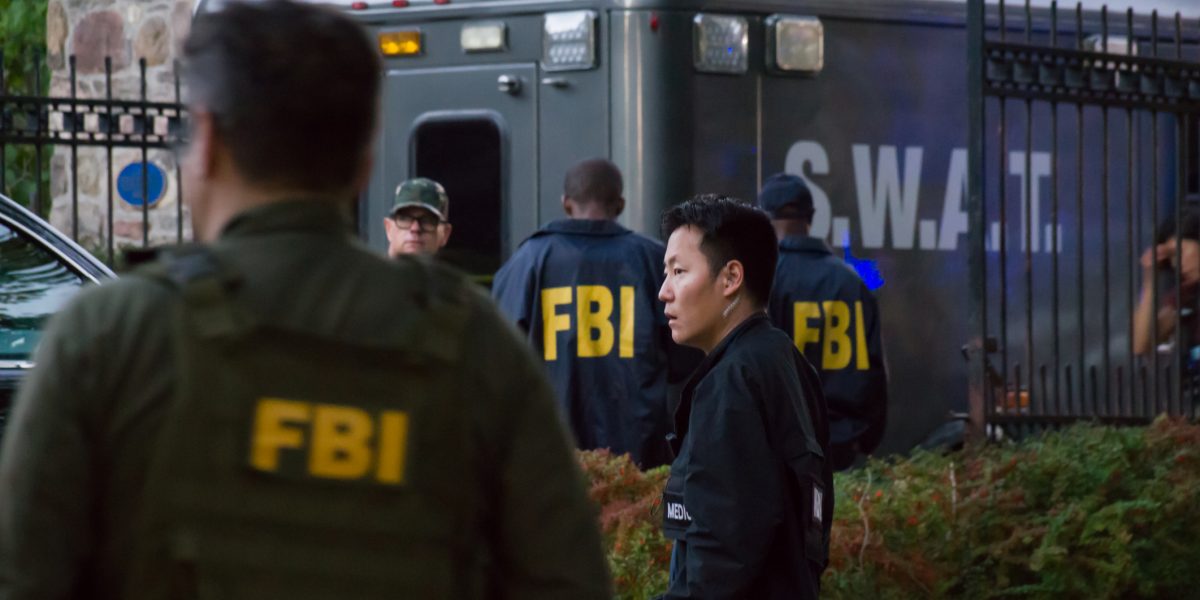 Rețea SPIONAJ rusesc, demascată de FBI și SRI. Date despre armată, furate