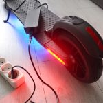 Apartament mistuit de flăcări: Pericolul trotinetei electrice și sfaturile unui inginer