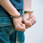 Tânăr reținut după postări fasciste pe rețelele sociale