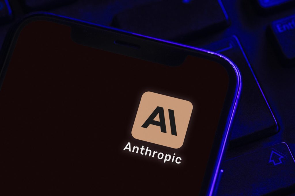 Anthropic, prea puternică pentru imagine: Cum încearcă să cucerească piața IA