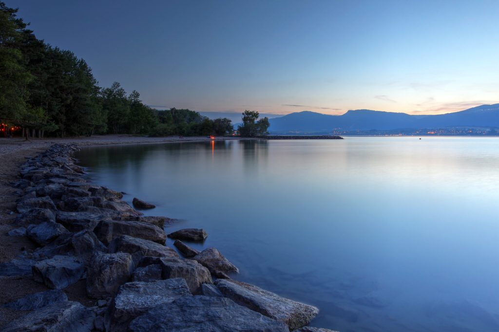 Arheologii scot o comoară romană dintr-un lac din Elveția!