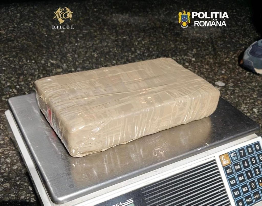 Turc reținut în România cu 30 kg de cocaină
