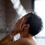 Nu te mai spăla zilnic: 4 motive uluitoare, spun cercetătorii HARVARD