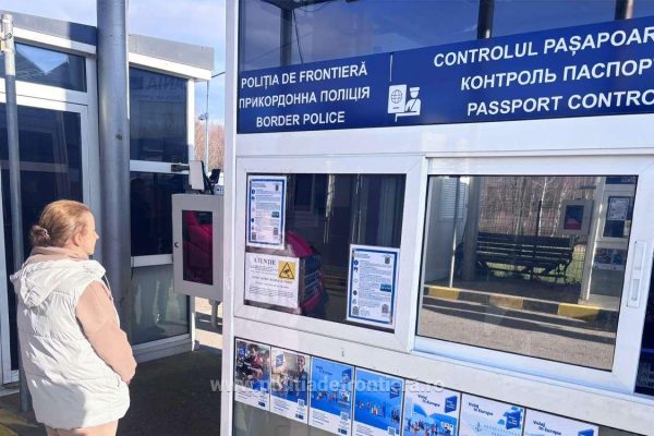 Noi reguli UE pentru pașapoarte: Amprente și fotografii, obligatorii pentru călătorii