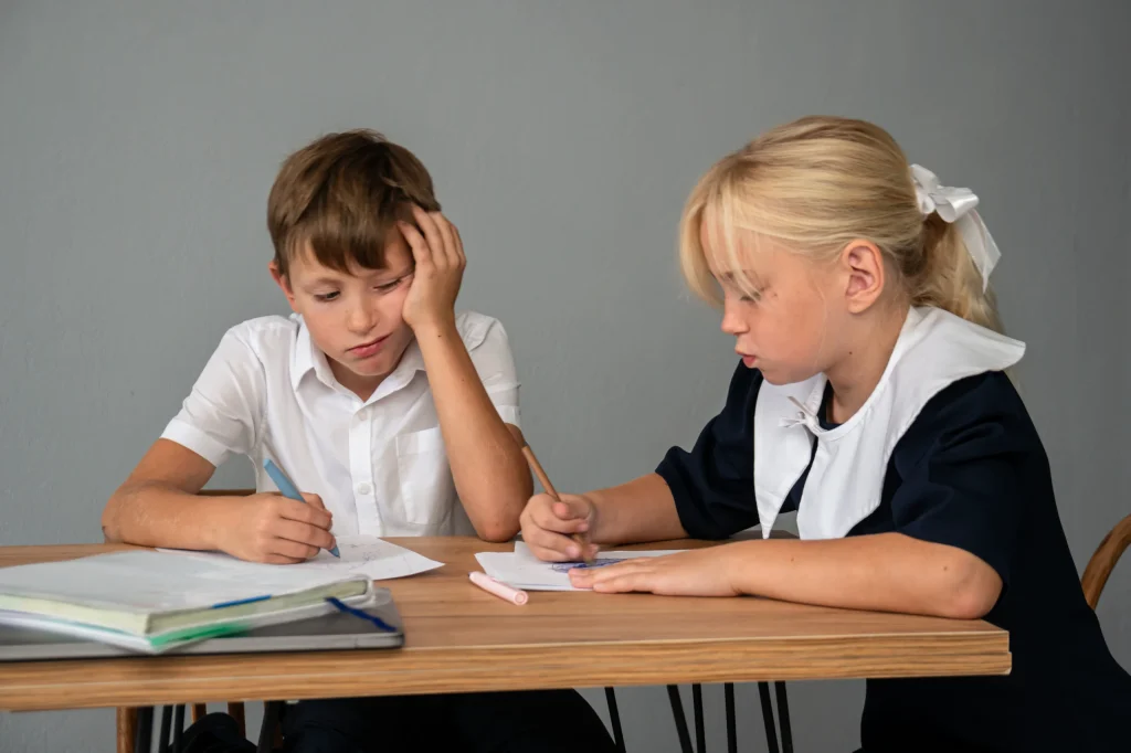 Elevii se întorc la școală pe 15 aprilie 2026: Începe ultima etapă din anul școlar