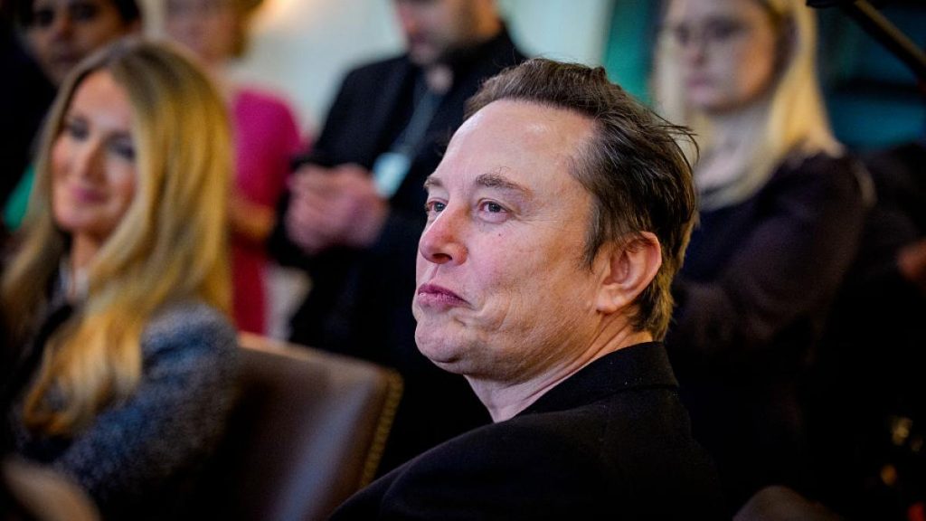 Elon Musk, pe TikTok și Instagram: Motivul apariției și legătura cu SpaceX?