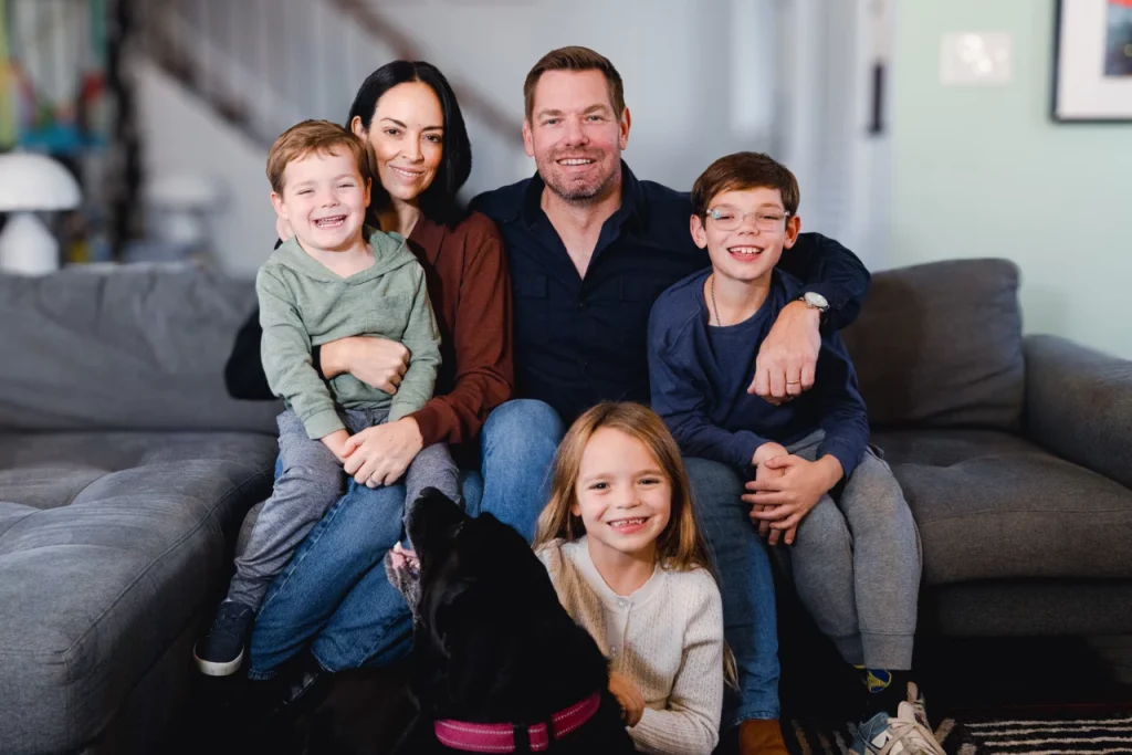 Acuzații GRAVE: Candidat Democrat la Guvernator California, acuzat de agresiune sexuală