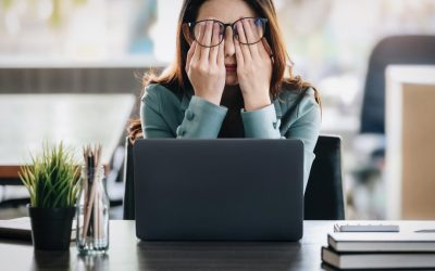 AI la butoane! Escrocii vânează joburi-fantomă cu salarii colosale în România