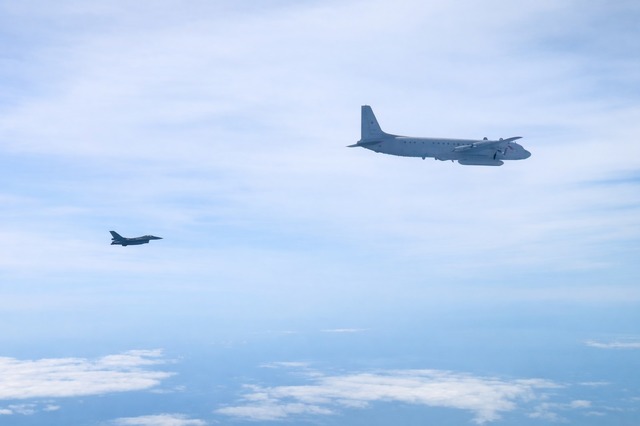 F-16 românești au interceptat o aeronavă rusă în spațiul Baltic