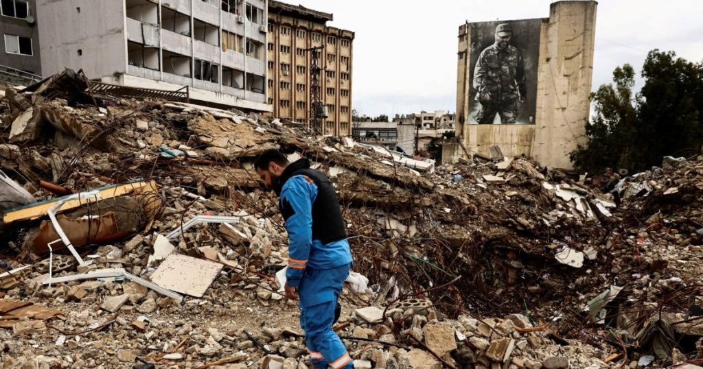 Trump: Iranul vrea pace, dar Teheran neagă. Israelul lovește marina iraniană