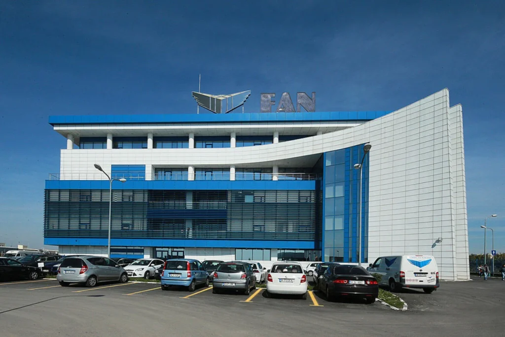 Fan Courier închide porțile: Ce urmează pentru gigantul de curierat din România