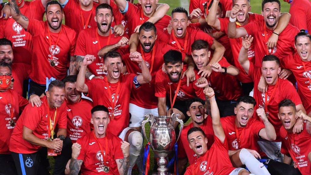 Atacantul adus de Becali, distrus psihic la FCSB: „simțeam că mor”