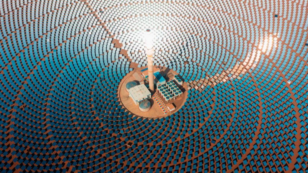 China lui Xi: Fortăreața energetică rezistă crizei. Cum s-a pregătit pentru șoc