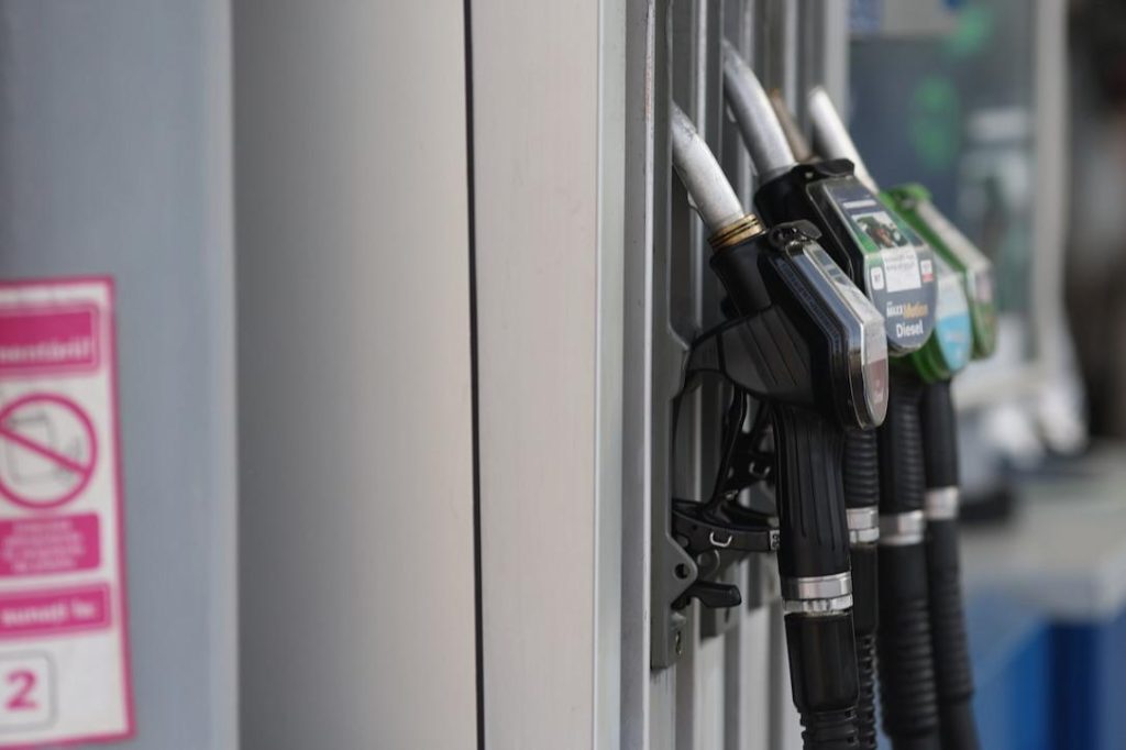 România: Președinția încheie mandatul, fără probleme cu combustibilul