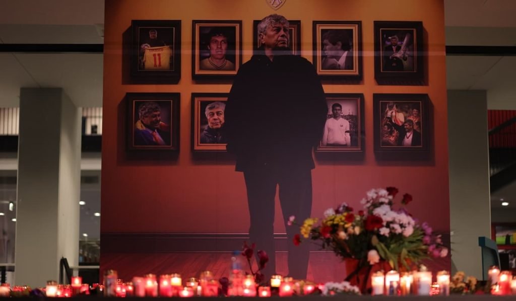 Galatasaray a omagiat cu emoție memoria lui Mircea Lucescu înaintea unui meci din campionat