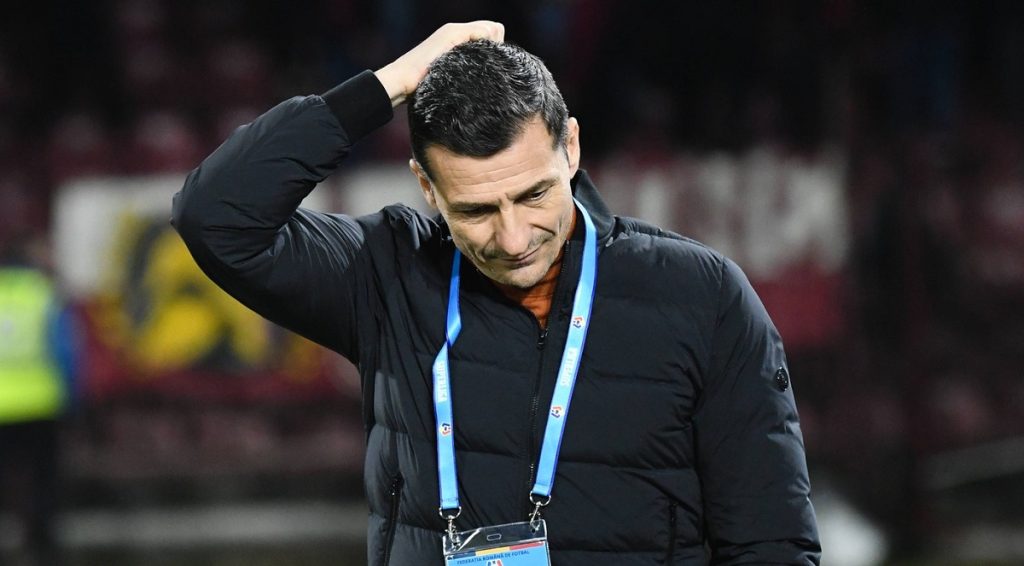 Gâlcă, despre furia fanilor Rapidului: „Îi înțeleg, chiar dacă au întrecut măsura” Bucureștiul a fost scena unor momente tensionate după înfrângerea suferită de Rapid în fața celor de la U Cluj