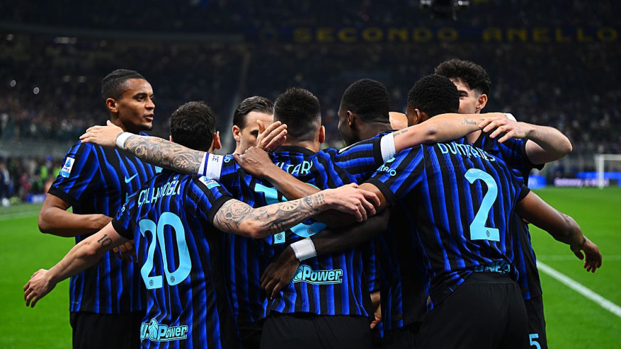 Începe vineri seara, de la ora 21:45, pe Sport.ro, un nou episod din confruntarea de gală a fotbalului italian: INTER – AS ROMA