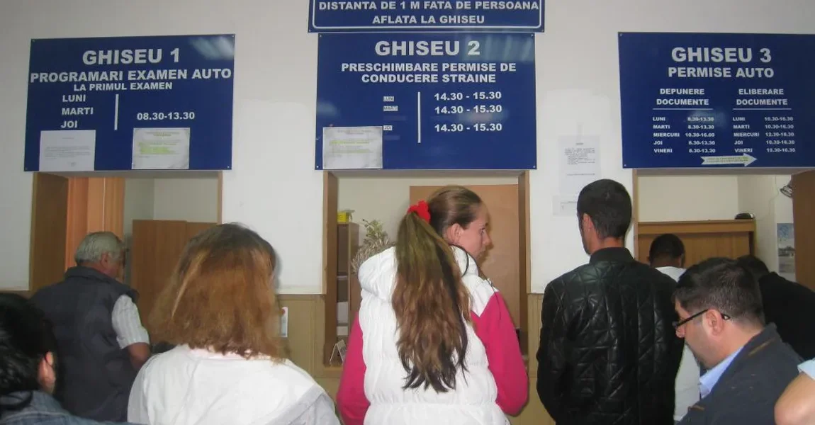 România scutește românii de drumurile la ghișeu: Statul verifică actele