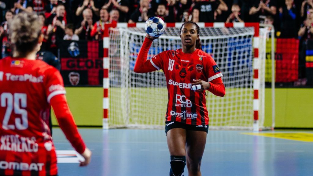 Handbal feminin: Ierarhia ligii naționale după etapa a 19-a