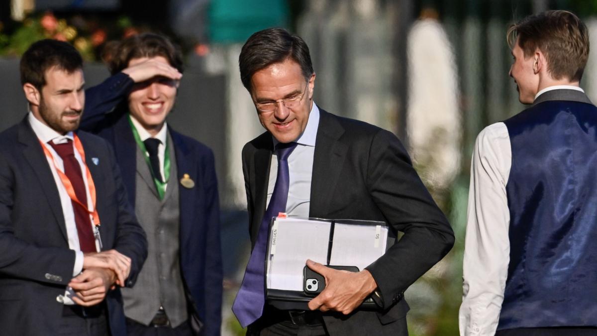 Bilderberg: Șeful NATO și miliardari tech, despre viitorul războiului, la Washington