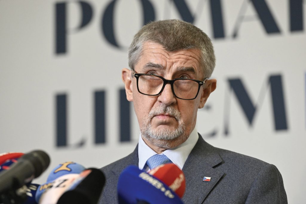 Premierul Cehiei, susținere neașteptată pentru Viktor Orban înainte de alegeri