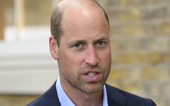 William sfidează tradiția regală: De ce rupe modelul Charles